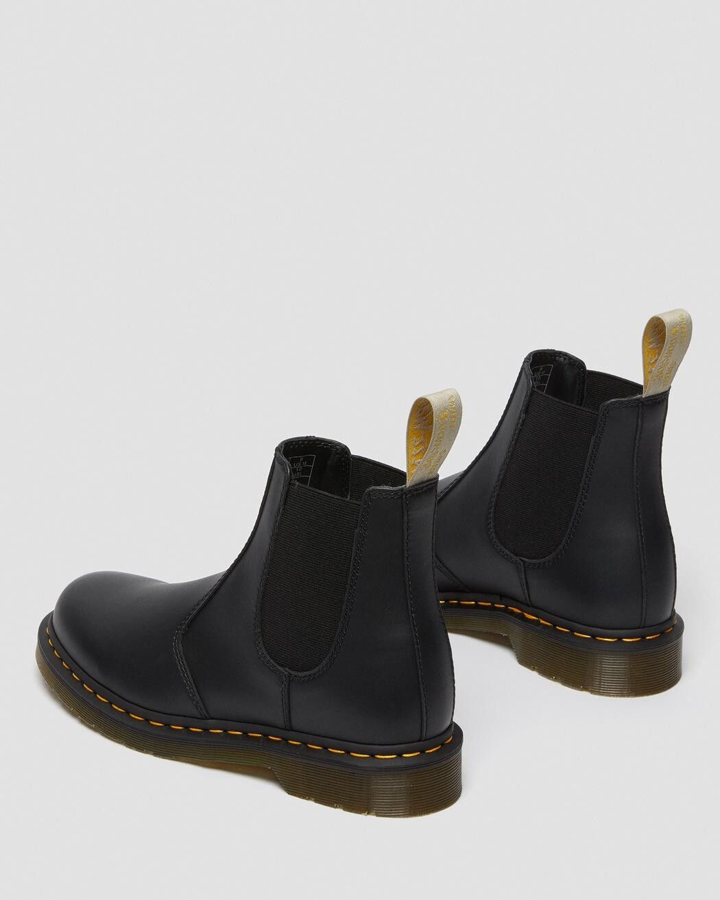 Dr martens 2976 vegan felix rub off shop