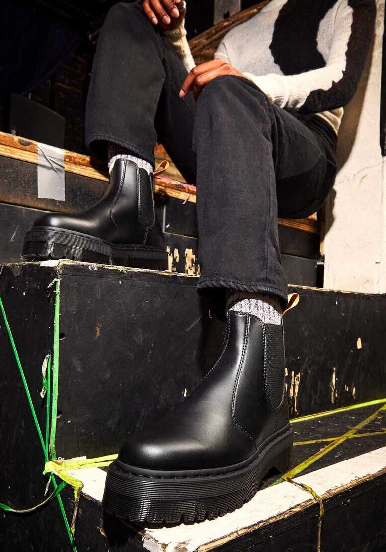 Dr martens 2976 vegan felix rub off shop